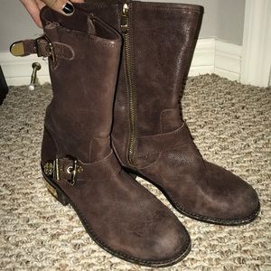 Vince Camuto boots size 7